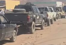 صورة النعمة: نقص حاد في البنزين واصطفاف سيارات أمام محطات الوقود