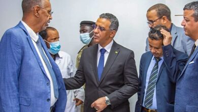 صورة وزير الصحة يتفقد مركز استطباب الشيخ زايد ويؤكد تسريع الإصلاحات وتحسين الخدمات