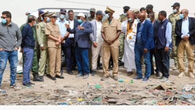 صورة وزير الداخلية المنتدب يزور ولايات نواكشوط الثلاثة للاطلاع على مستوى تقدم أعمال النظافة