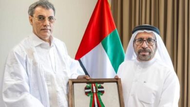 صورة دولة الإمارات توشح السفير الموريتاني محمد ولد أحمد سالم ولد محمد راره بمناسبة انتهاء مهامه