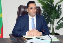 صورة الوزير الأول بترأس اجتماع اللجنة الوزارية المكلفة بتطوير الشراكة بين القطاعين العام والخاص (صور)