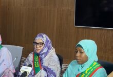 صورة برلمانيات الأغلبية يواجهن خطاب الكراهية بدعم راسخ للرئيس محمد ولد الشيخ الغزواني وتثمين إنجزاته (صور)