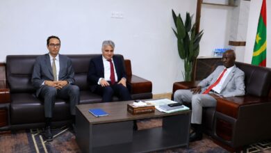 صورة سفير مصر يستعرض بموريتانيا تجربة “إنشاء عاصمة إدارية جديدة”