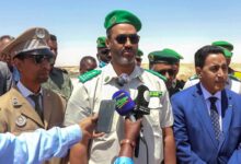 صورة الجمارك بمطار أنواكشوط أم التونس الدولي تُتلف كميات كبيرة من الخمور