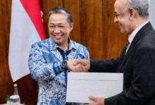 صورة غزواني يبعث رسالة خطية إلى الرئيس الإندونيسي لتعزيز التعاون والتنسيق المشترك