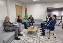 صورة وزير المعادن والصناعة يؤكد للسفير الفرنسي رهان موريتانيا على الاستثمارات الأوروبية لتعزيز التنمية والشراكة الاقتصادية