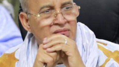 صورة محمد لحظانه معلقا على تدوينة الوزير السابق سيدي ولد أحمد ديه
