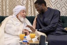 صورة الرئيس السنغالي يزور الشيخ عبد الله بن بيّه في نواكشوط